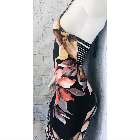 5 ⭐️ Fragrant Flor - Floral Pattern Beach Dress - Picture 5 of 8